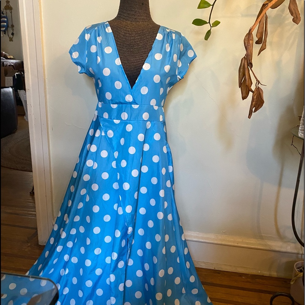 Polka dot Maxi Dress